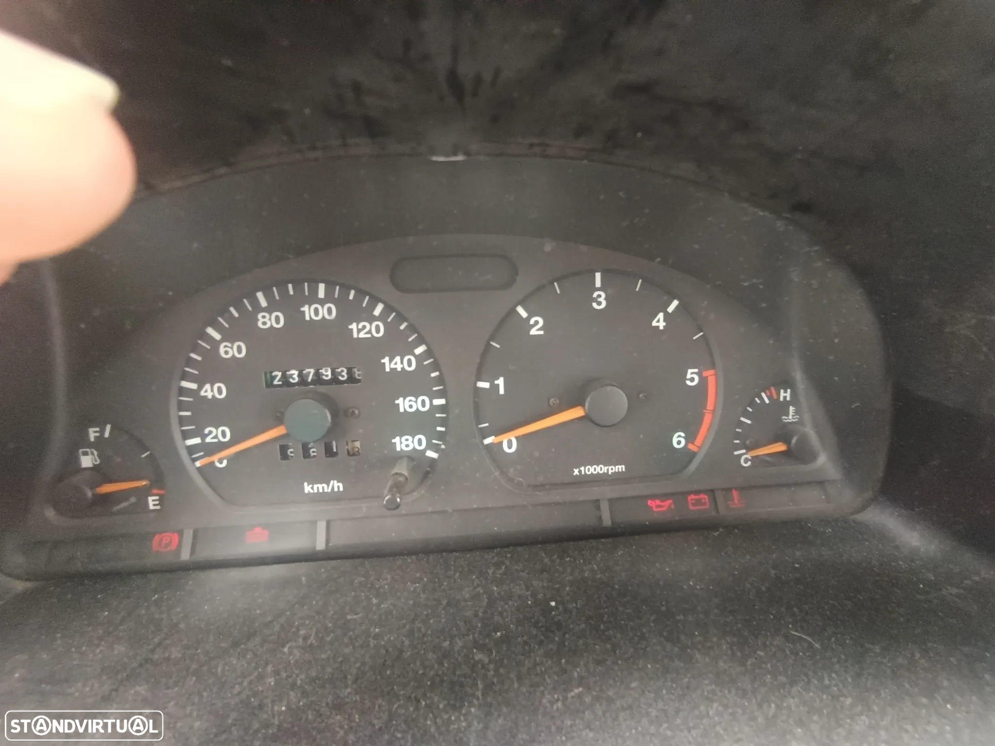 Suzuki Vitara 1.9 TD JLX - 4