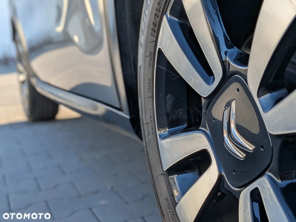 Citroën C3 Aircross 1.2 PureTech Shine - 20