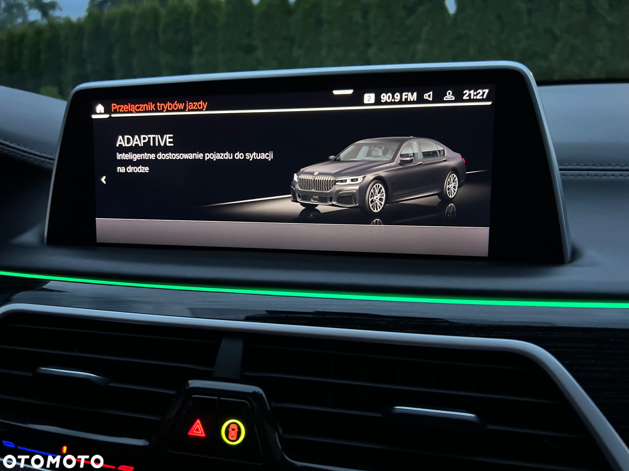 BMW Seria 7 740d xDrive sport - 39
