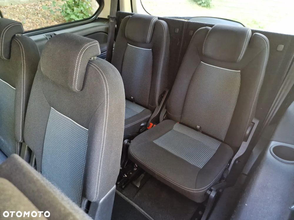 Ford Galaxy 2.0 TDCi Platinium X - 24