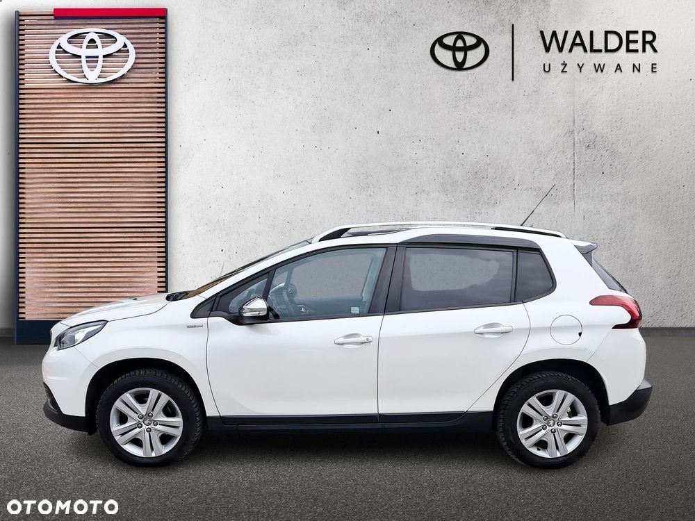 Peugeot 2008 1.2 Pure Tech Style S&S - 3