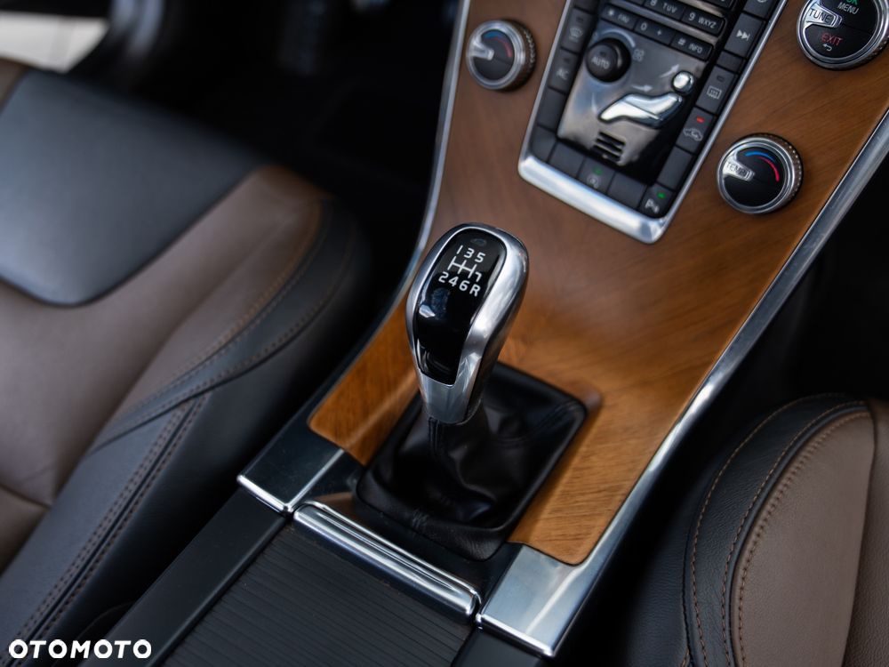 Volvo XC 60 - 29