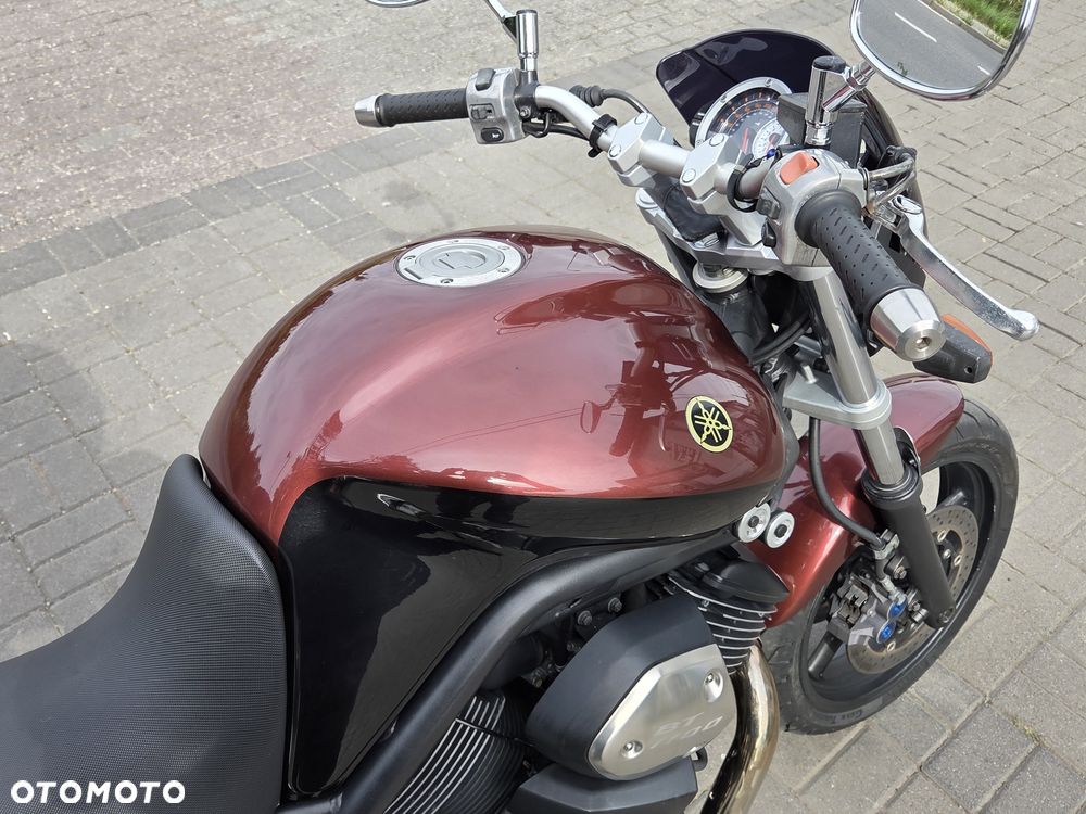 Yamaha Bulldog - 18