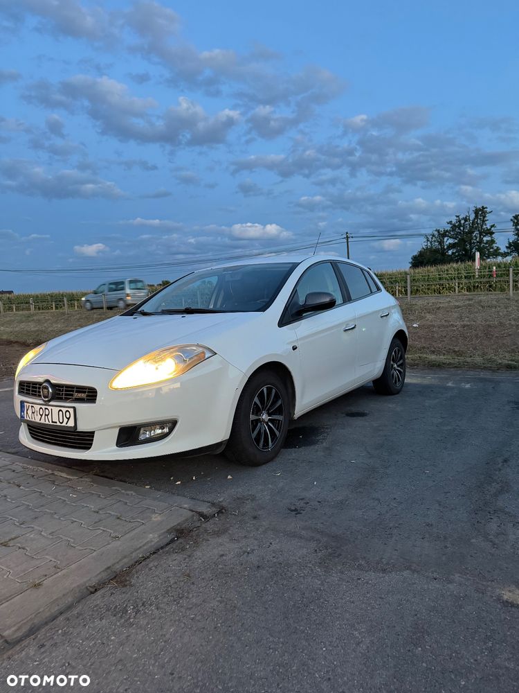 Fiat Bravo 1.4 T-Jet 16V Dynamic - 1