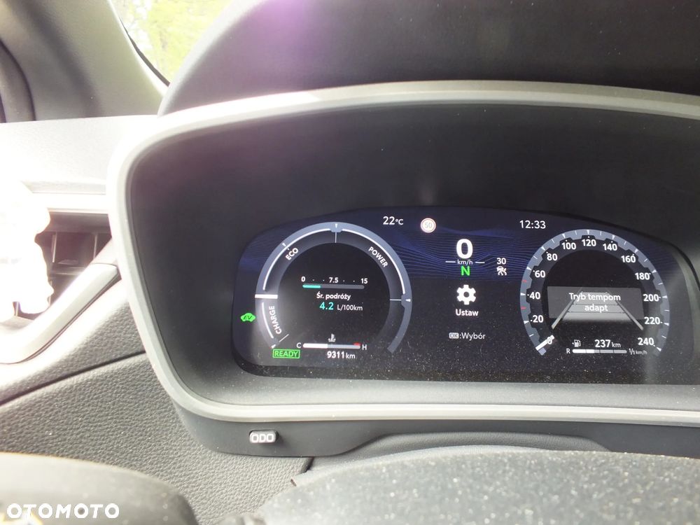 Toyota Corolla Cross 2.0 Hybrid Style - 18