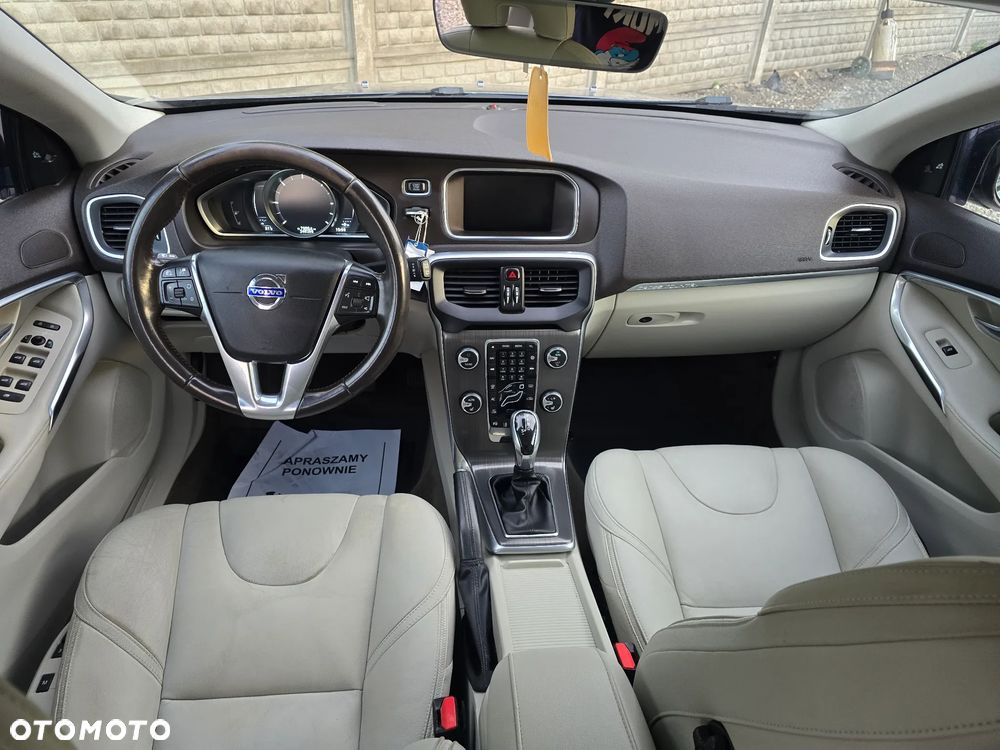 Volvo V40 Cross Country D2 Geartronic Summum - 38