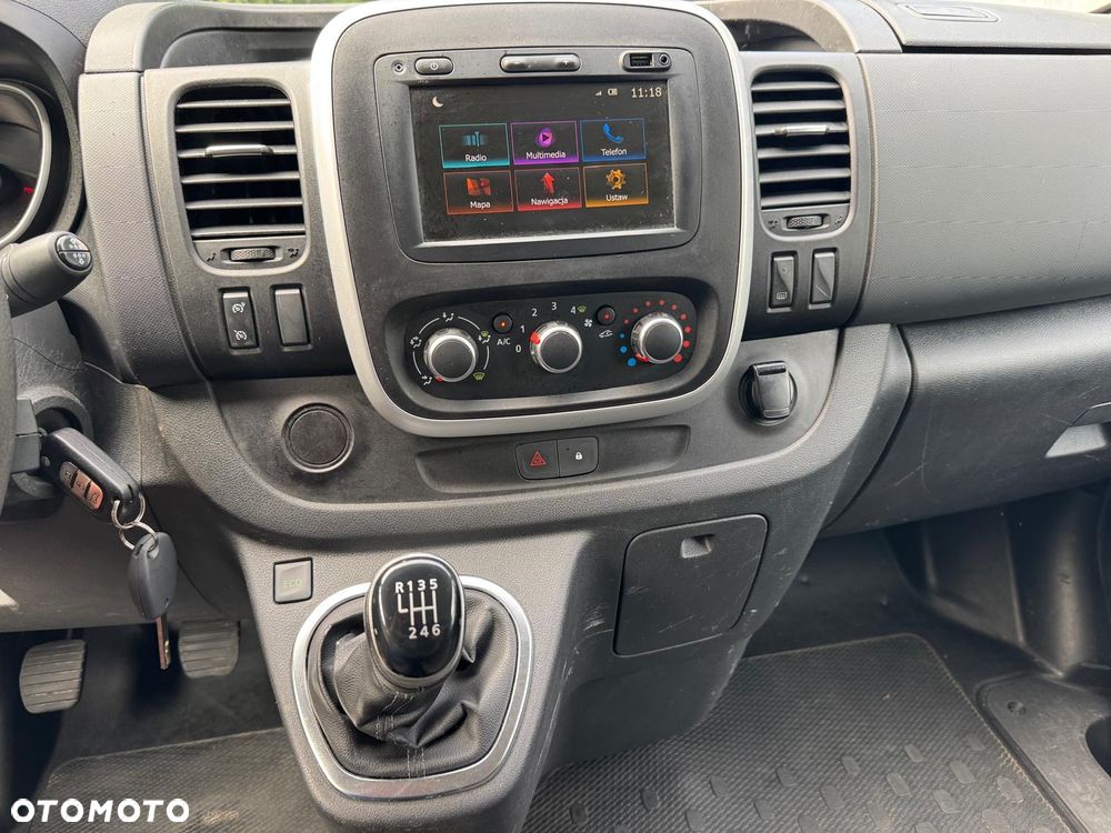 Renault Trafic - 20