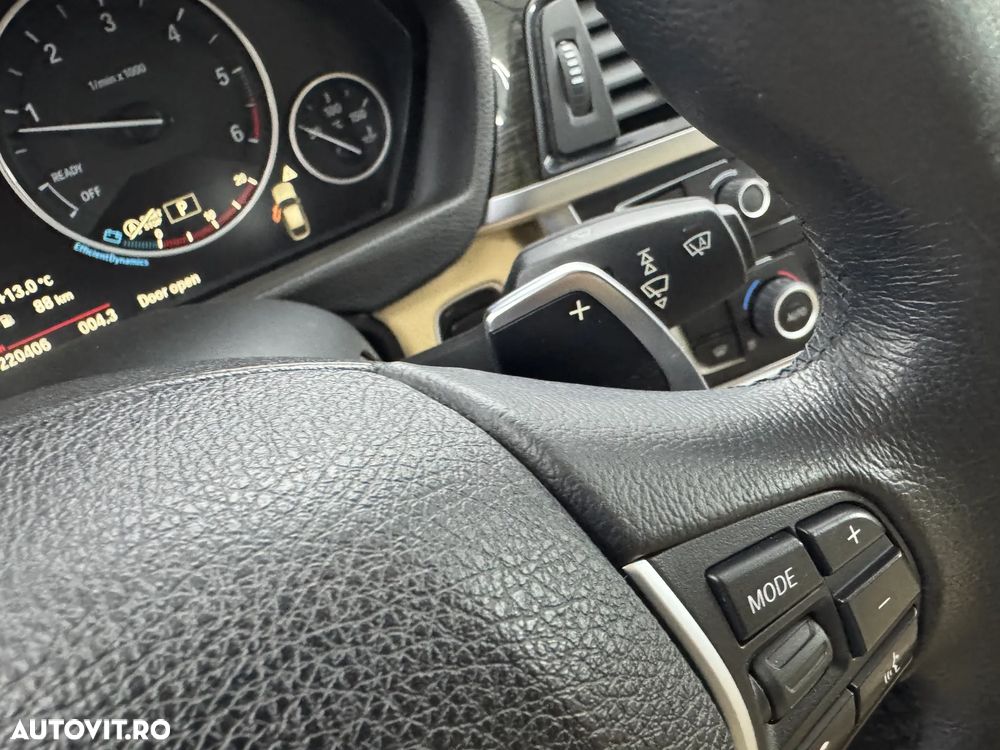 BMW Seria 3 320d Aut. Blue Performance Luxury Line - 25