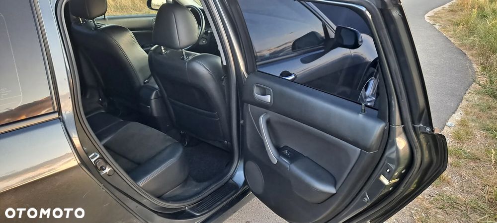 Honda Accord Tourer 2.0 i Automatik Sport - 14