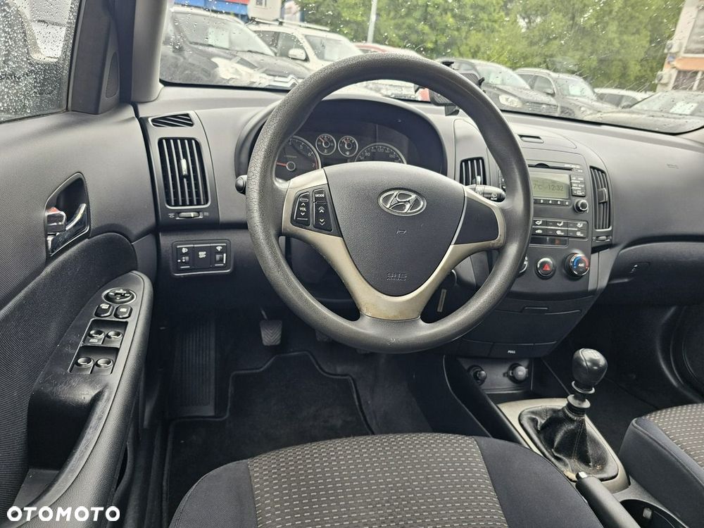 Hyundai i30 1.4 Classic + EU5 - 16
