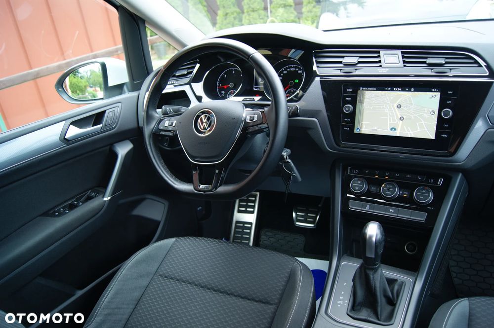 Volkswagen Touran 2.0 TDI SCR DSG ACTIVE - 35