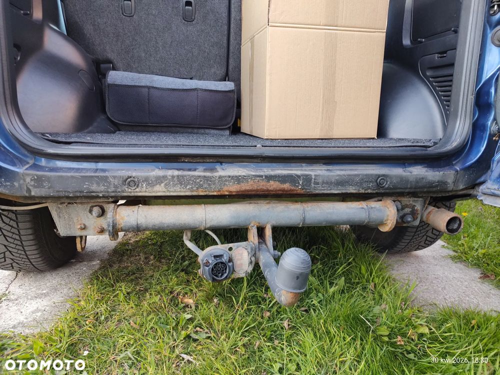 Toyota RAV4 - 22