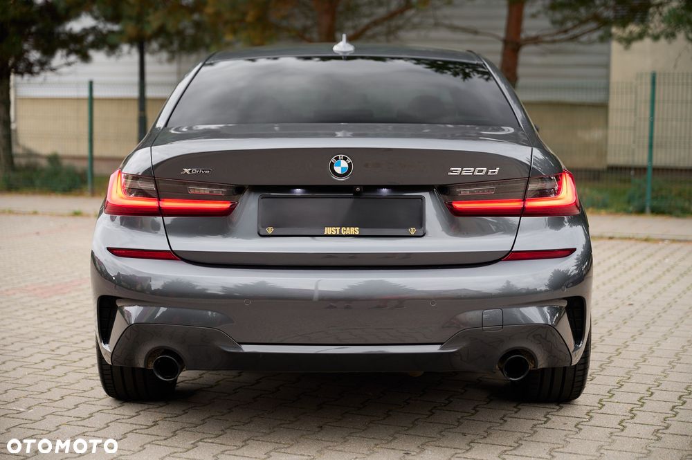 BMW Seria 3 320d xDrive Sport - 14