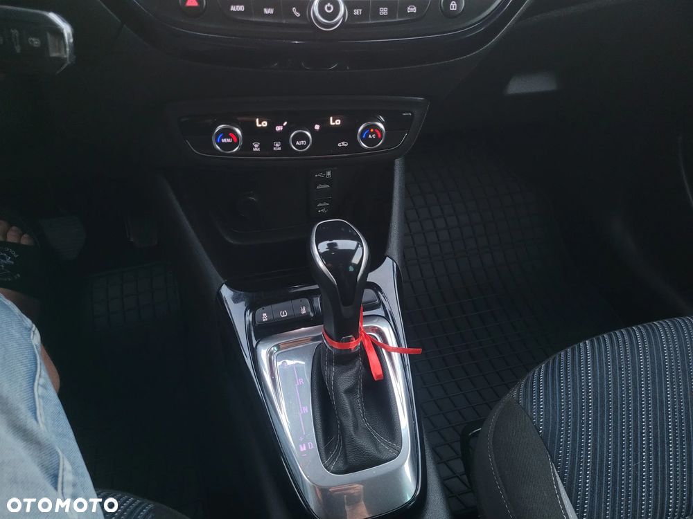 Opel Crossland X - 4