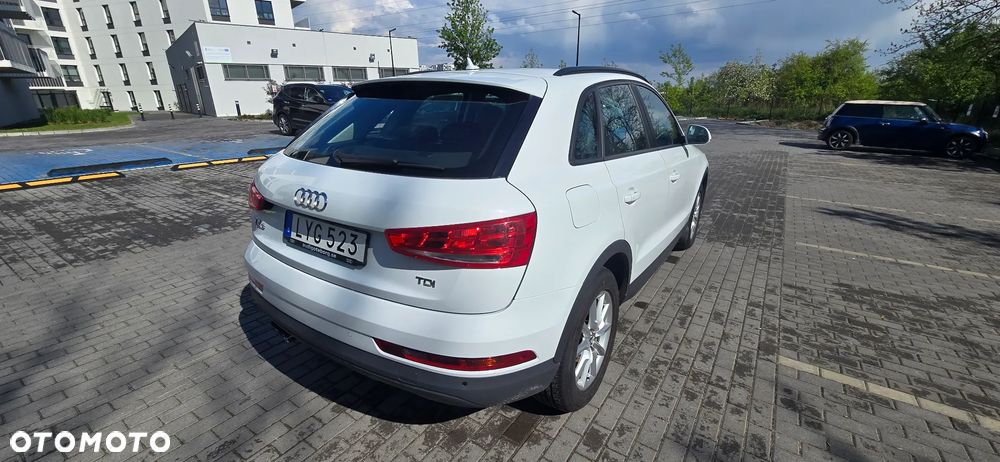 Audi Q3 2.0 TDI sport - 11