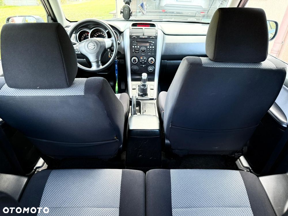 Suzuki Grand Vitara 1.6 - 31