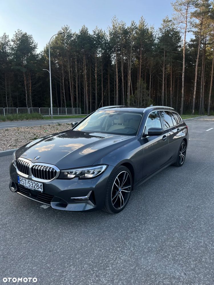 BMW Seria 3 318i Luxury Line - 4