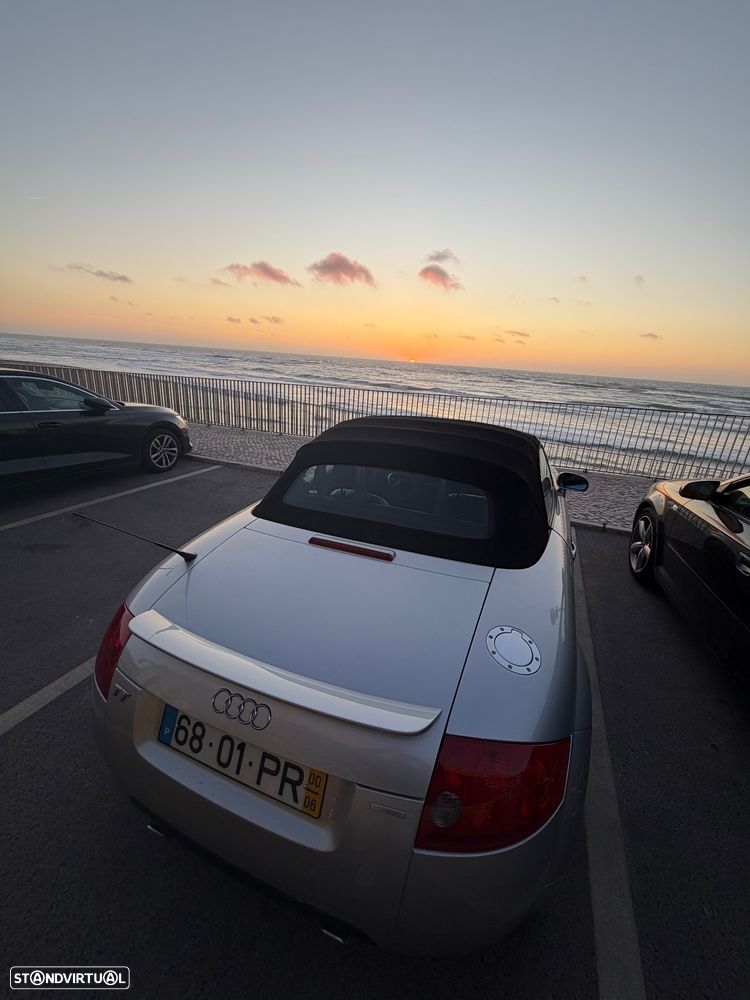 Audi TT Coupé 1.8 T quattro - 2