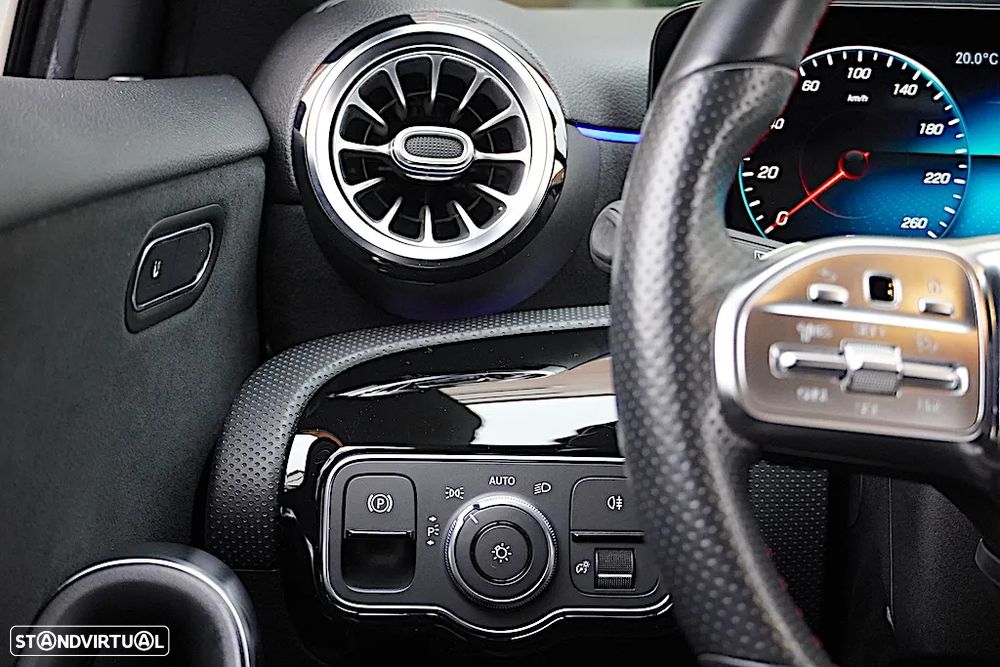 Mercedes-Benz A 180 d AMG Line Aut. - 33