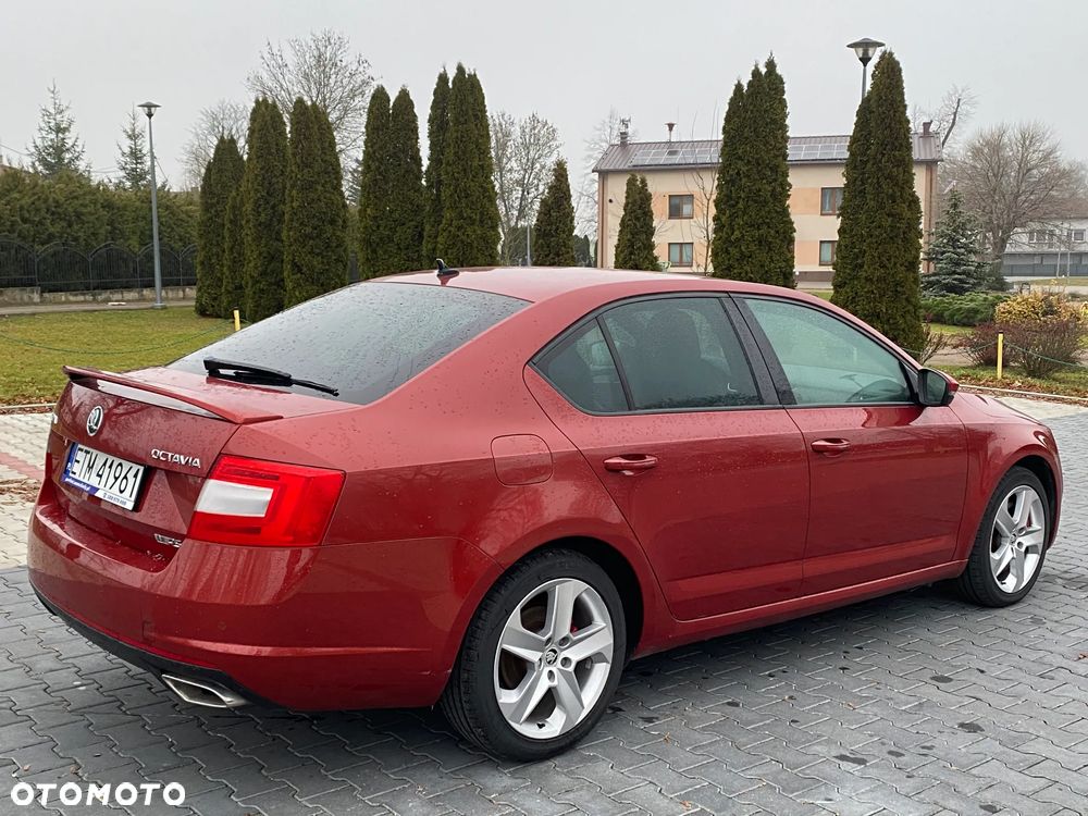 Skoda Octavia 2.0 TDI RS DSG - 3