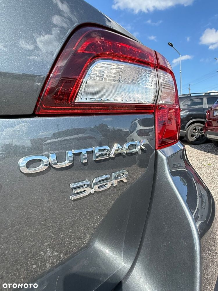 Subaru Outback - 11