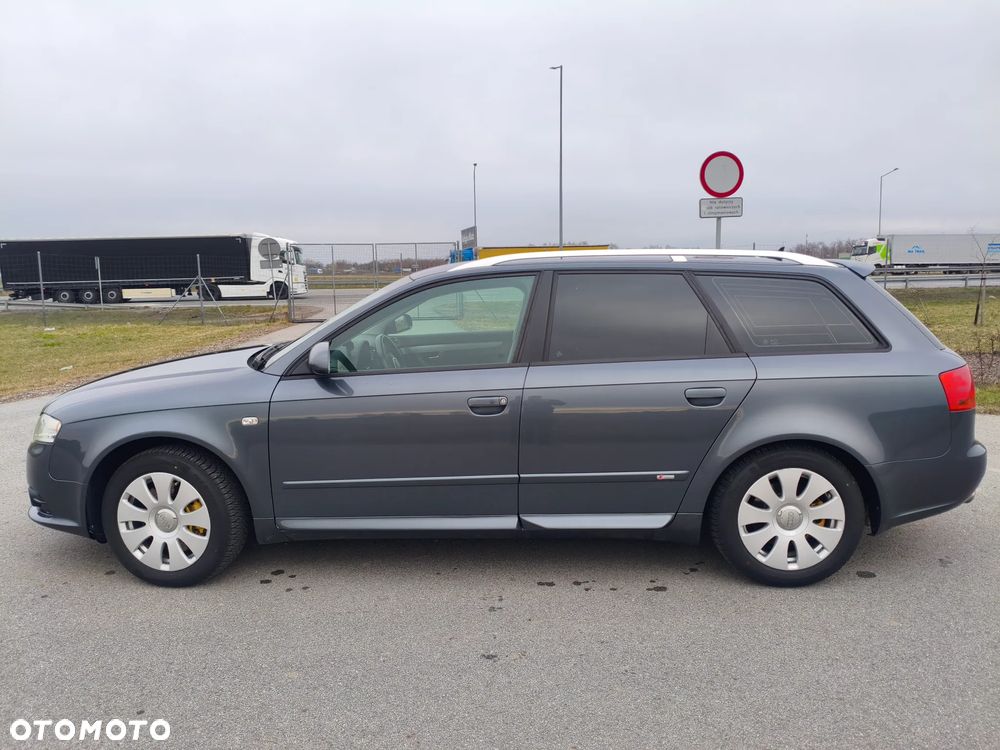 Audi A4 Avant - 4