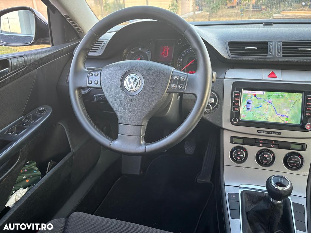 Volkswagen Passat - 6