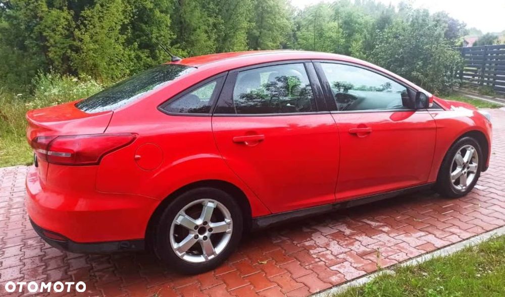 Ford Focus 1.6 Trend - 5