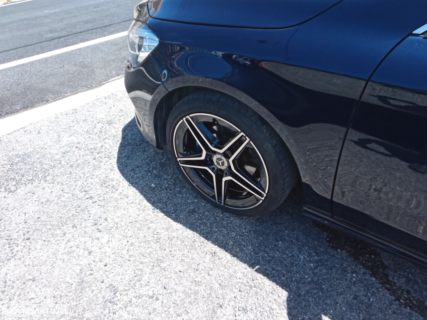 Mercedes-Benz CLA 180 d Shooting Brake - 7