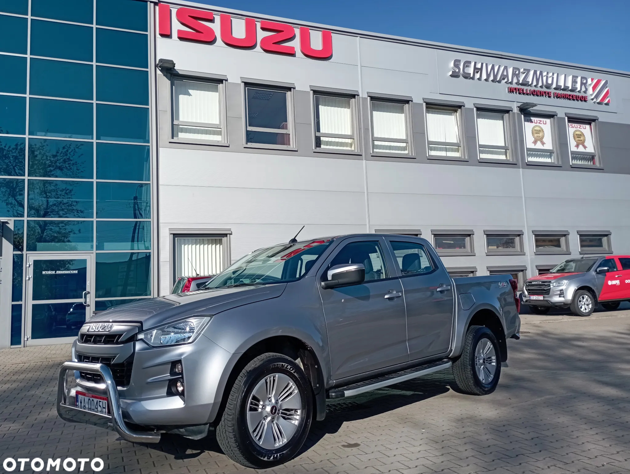 Isuzu D-Max 1.9 DC LS - 4