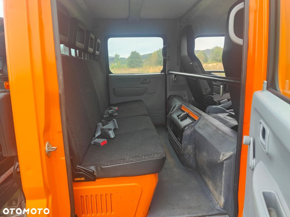 Mitsubishi FUSO Canter - 23