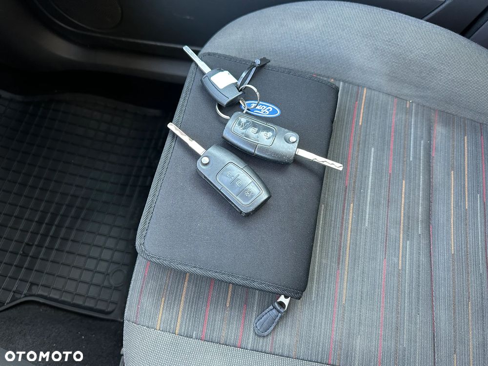 Ford C-MAX 1.6 Style - 19