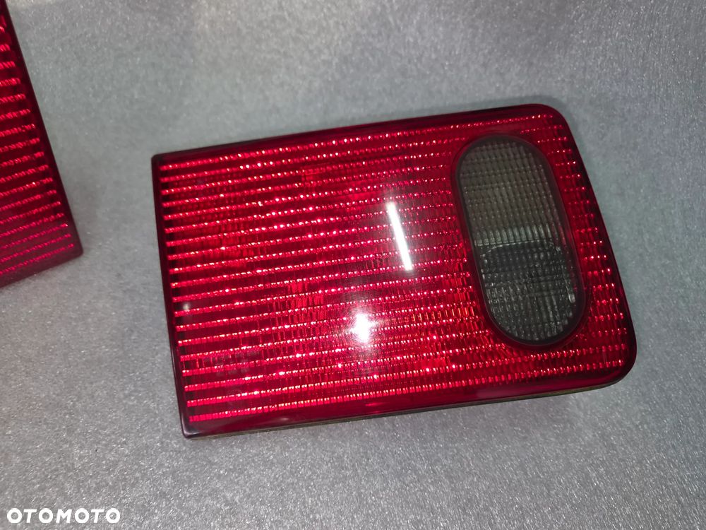 Lampa tylna w klapę Audi A8 D2 przed liftem - 2