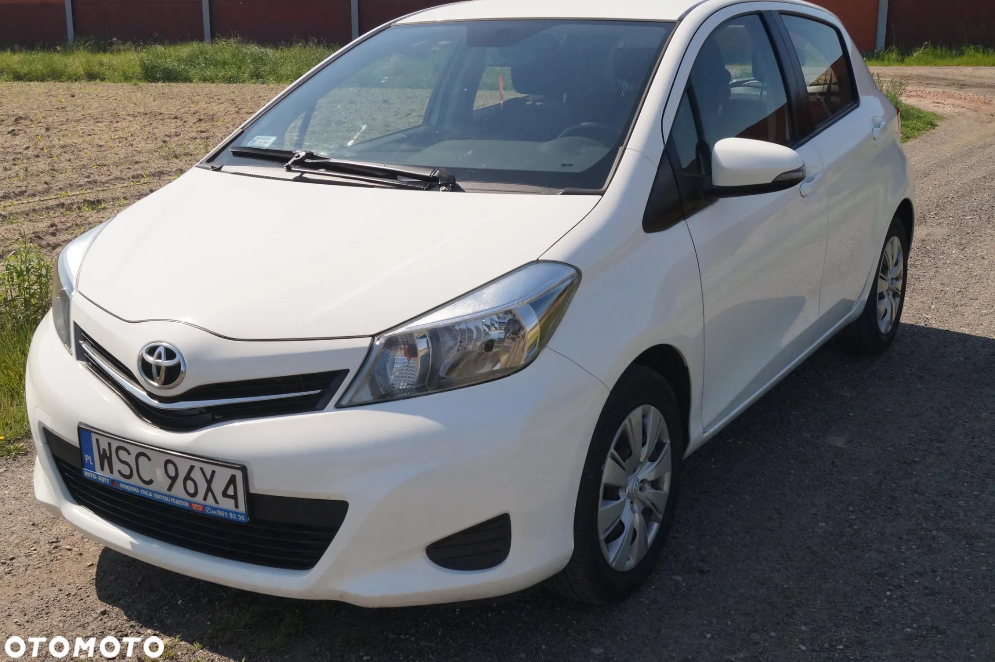 Toyota Yaris 1.0 Active - 2
