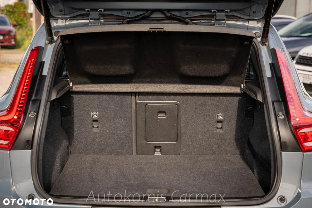 Volvo XC 40 T4 Momentum - 31