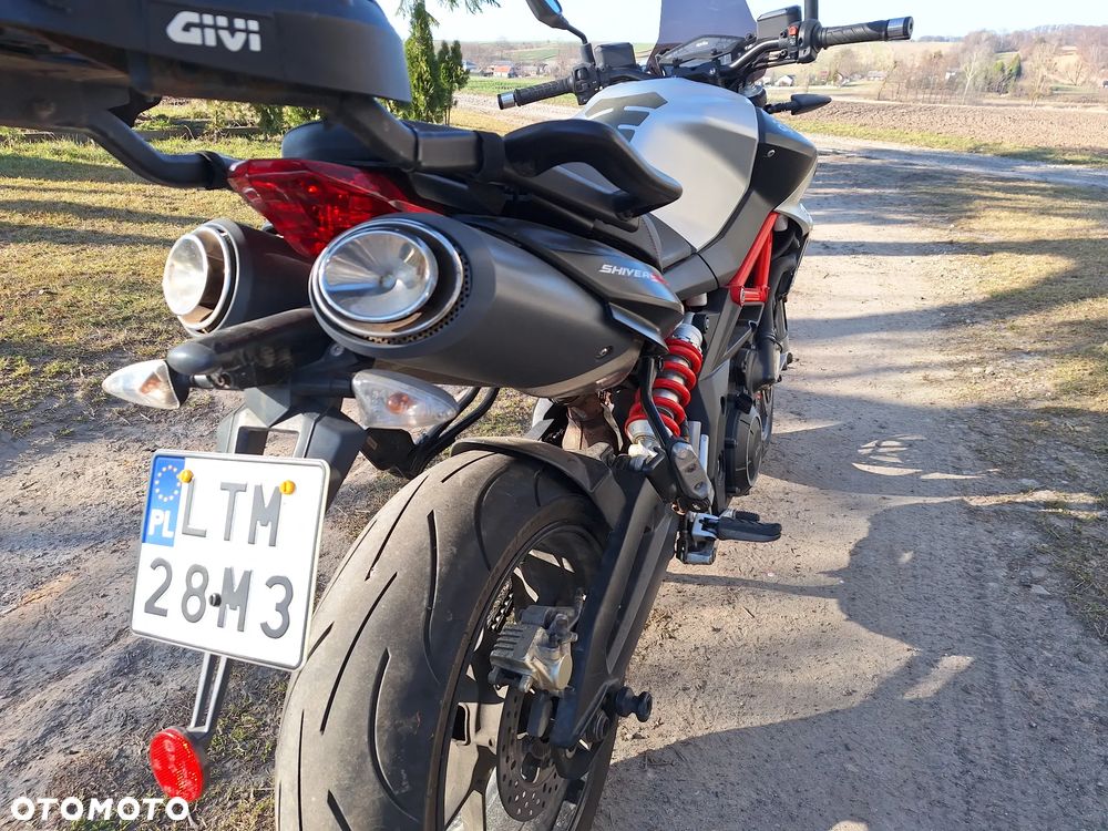 Aprilia Shiver - 5