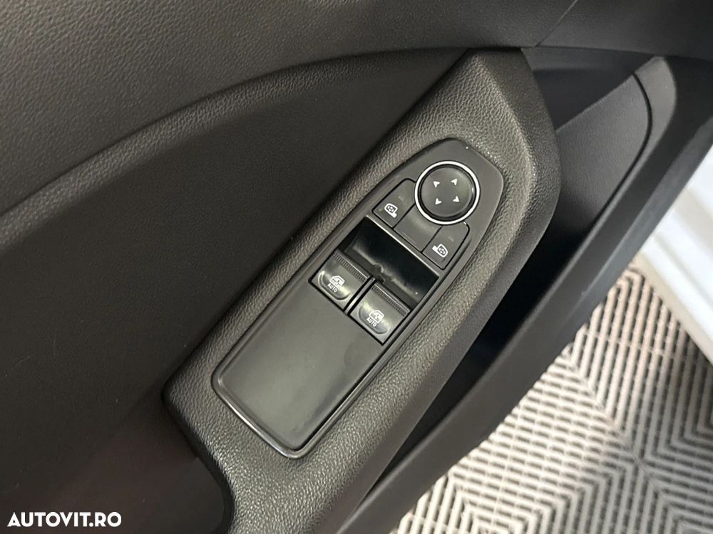Renault Clio - 14
