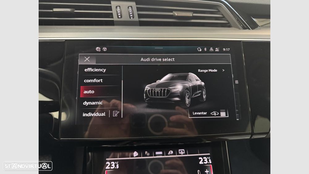 Audi e-tron S quattro - 14