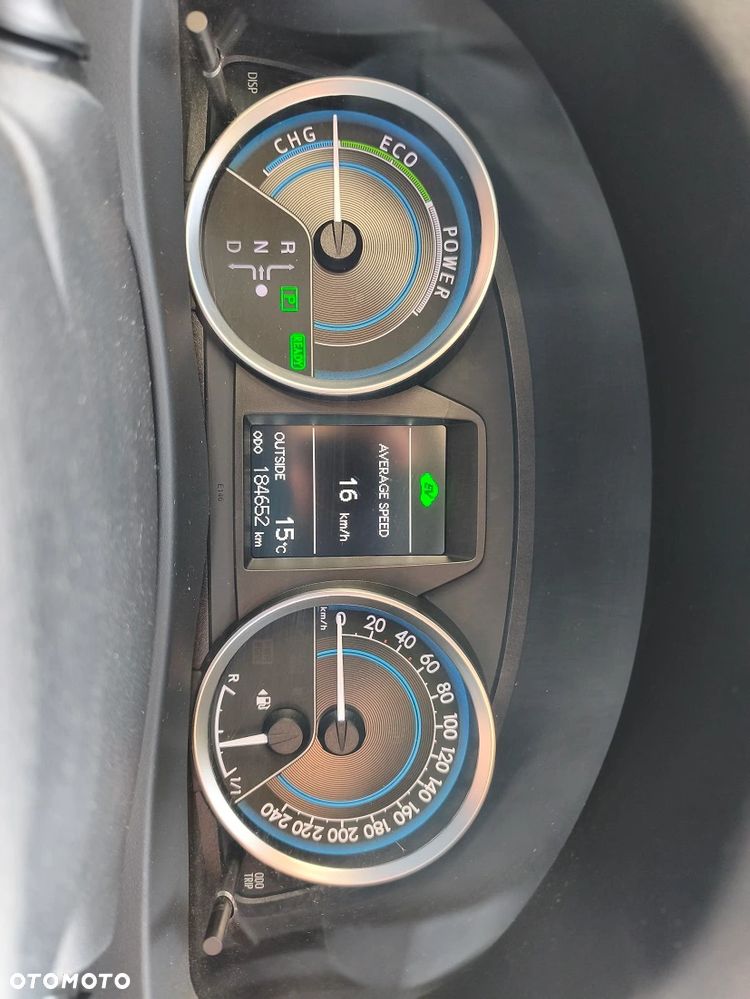 Toyota Auris 1.8 HSD Prestige NAVI - 6