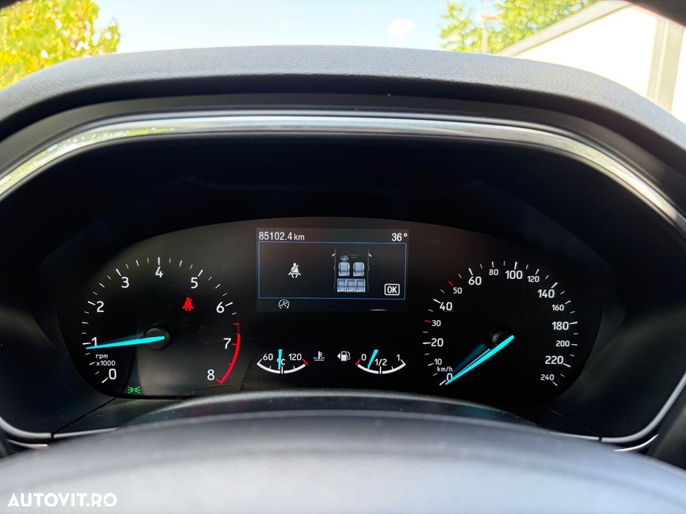 Ford Focus 1.0 EcoBoost MHEV Connected - 11