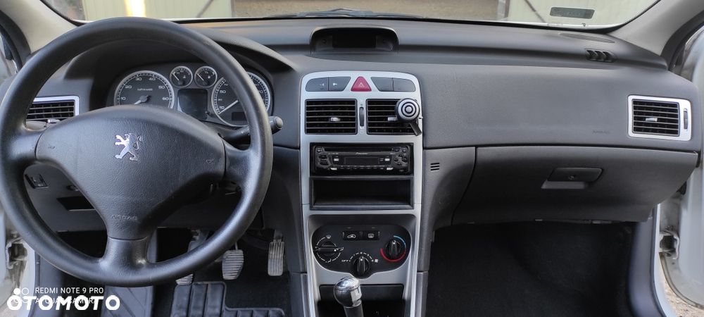 Peugeot 307 - 6