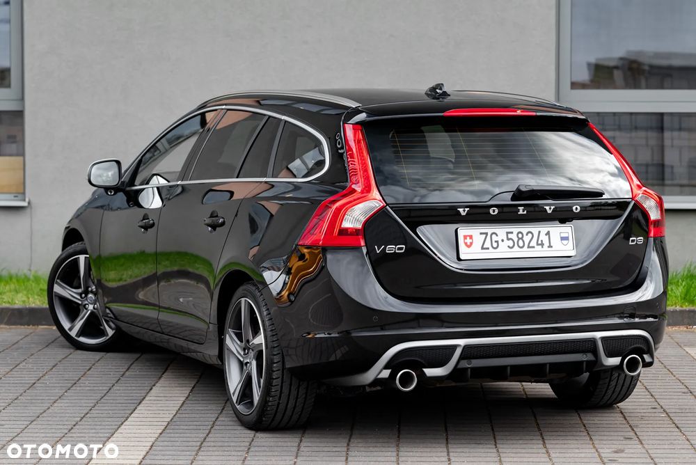 Volvo V60 D3 Geartronic RDesign - 12
