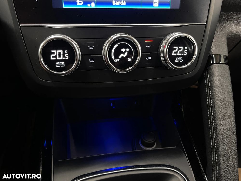 Renault Kadjar BLUE dCi EDC Zen - 19