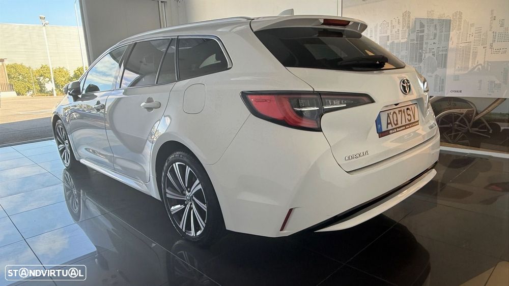 Toyota Corolla Touring Sports 1.8 Hybrid Comfort+P.Sport - 5