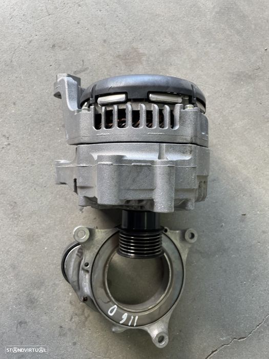 Alternador BMW 116D 3 cilindros F20 - 1