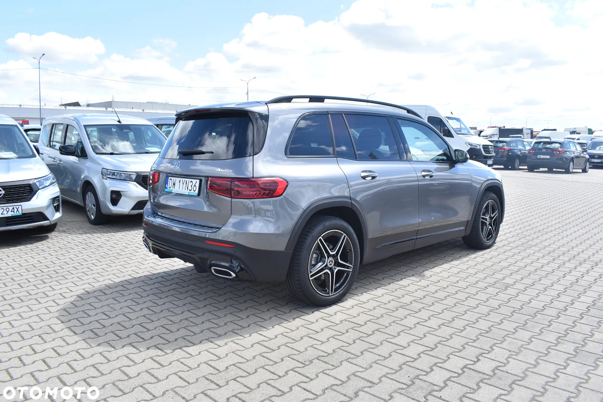 Mercedes-Benz GLB 200 d 4-Matic 8G-DCT - 6