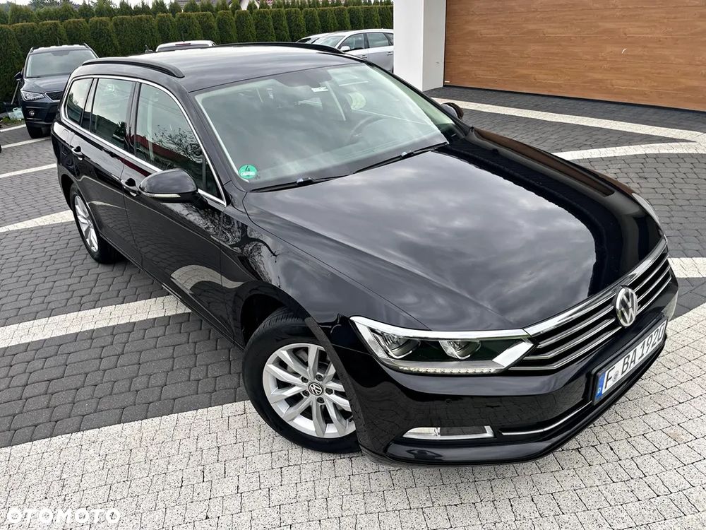 Volkswagen Passat Variant 2.0 TDI DSG (BlueMotion Technology) Comfortline - 4