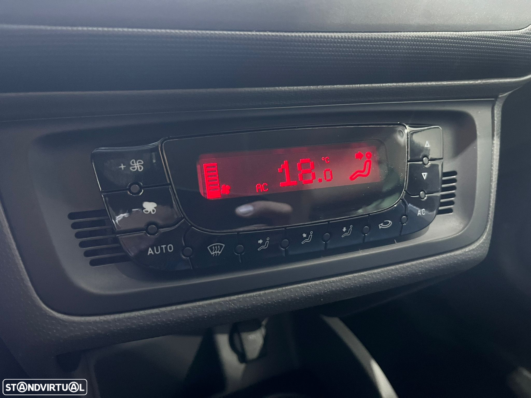 SEAT Ibiza 1.6 TDI Copa Plus DPF - 16