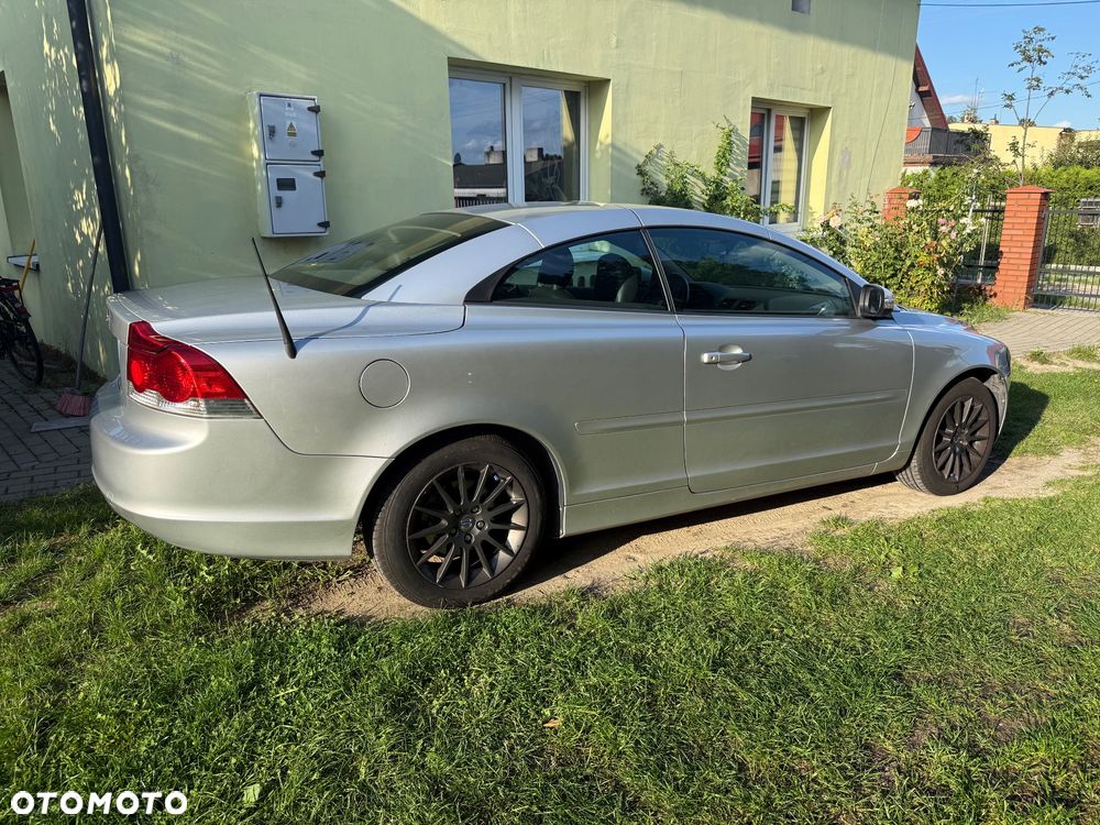 Volvo C70 2.0D Kinetic - 10