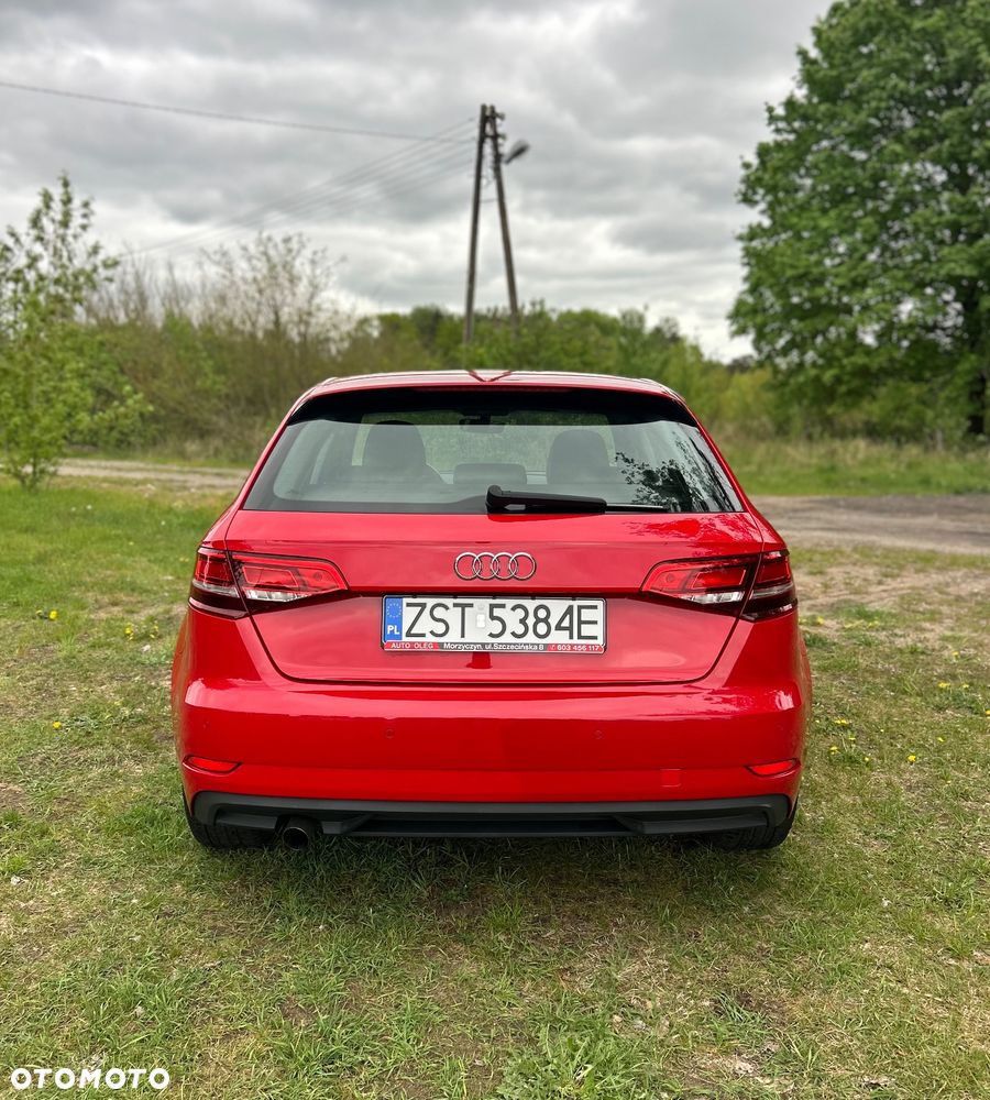 Audi A3 Sportback 1.6 TDI (clean diesel) Attraction - 5